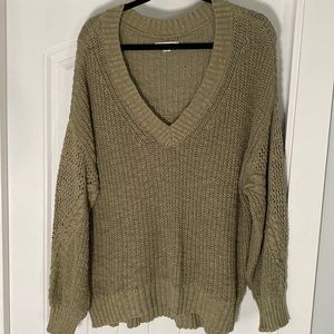 American eagle v-neck sweater